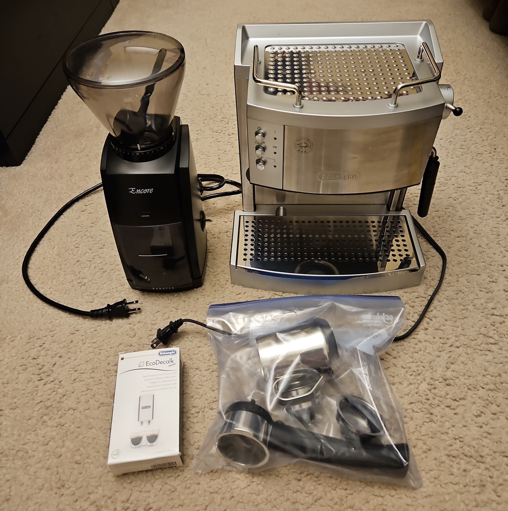 DeLonghi EC702 Espresso Machine & Baratza Encore Grinder Complete Coffee Set